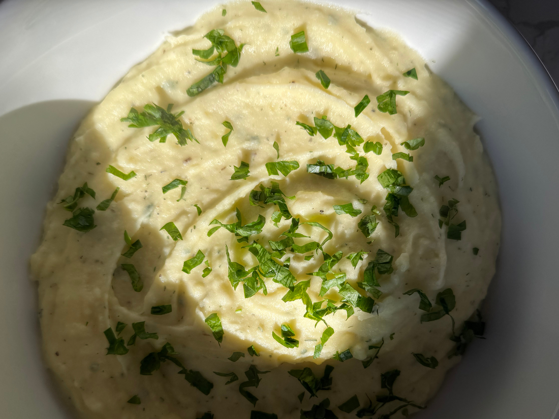 Hangar Bay Holiday Garlic Mashed Potatoes with Poseidon Greek Seasoning